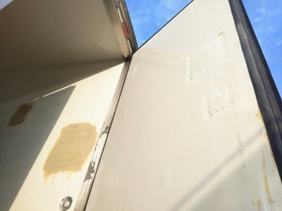 冷藏車的價格有區(qū)別，原來是在材料上動了手腳